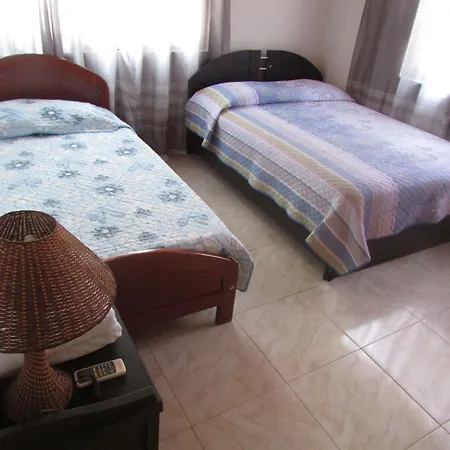 Posada Hostal Miss Marlly-3